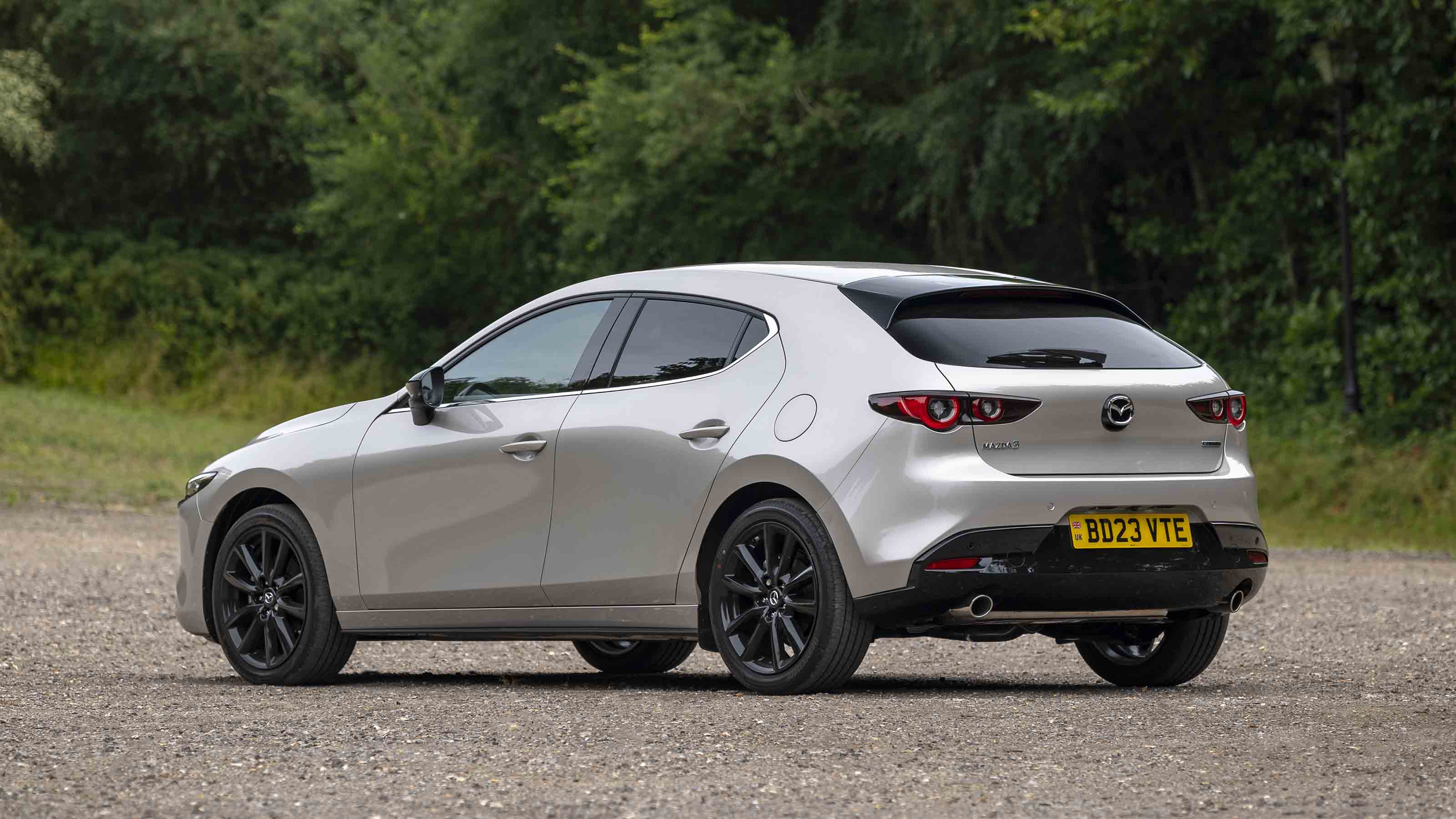 Mazda 3 - rear corner static