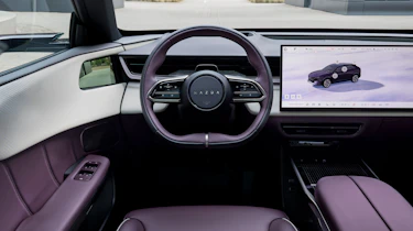 Mazda CX-6e - dash