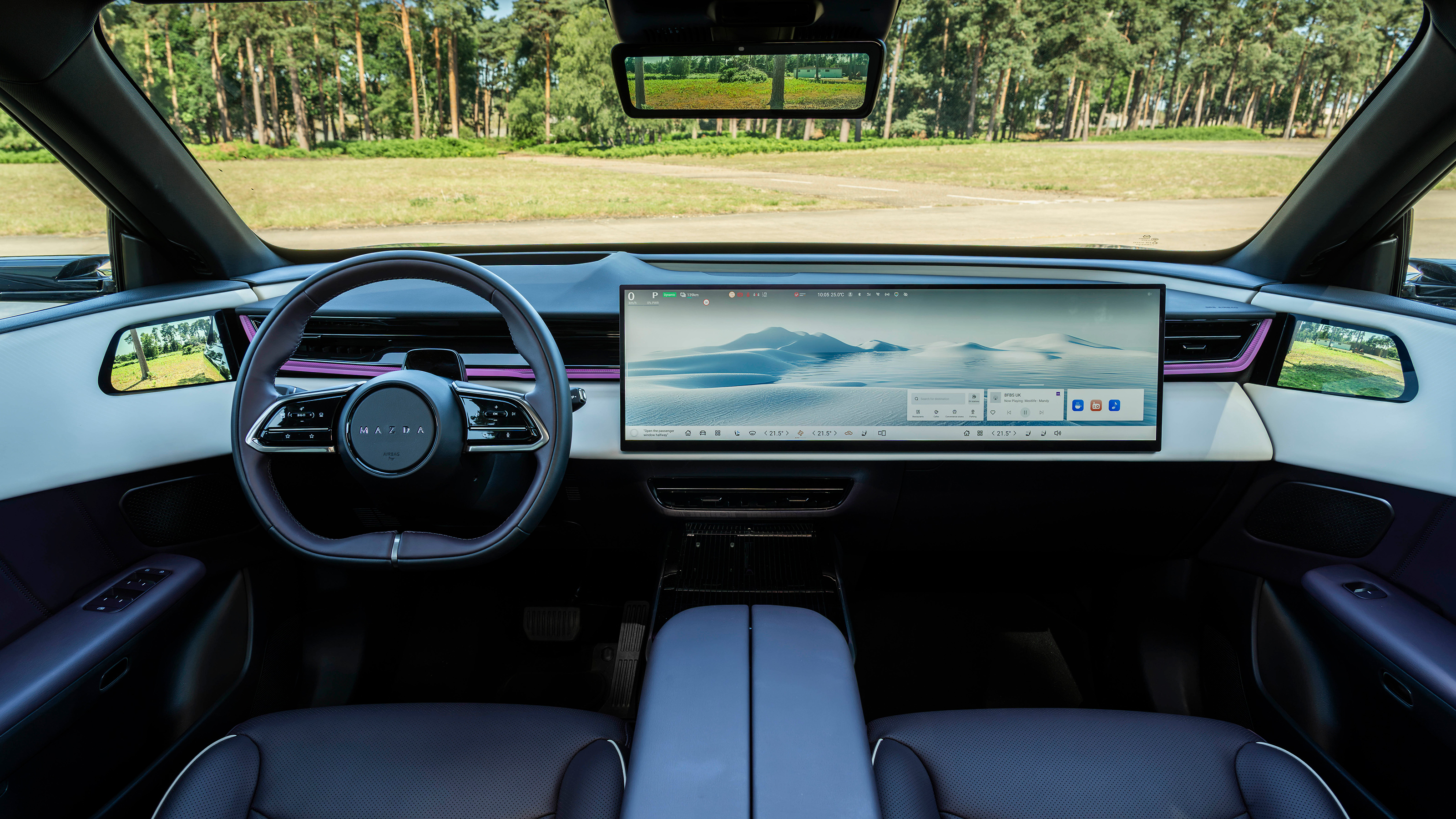 Mazda CX-6e - dashboard