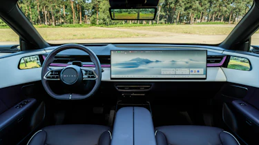 Mazda CX-6e - dashboard