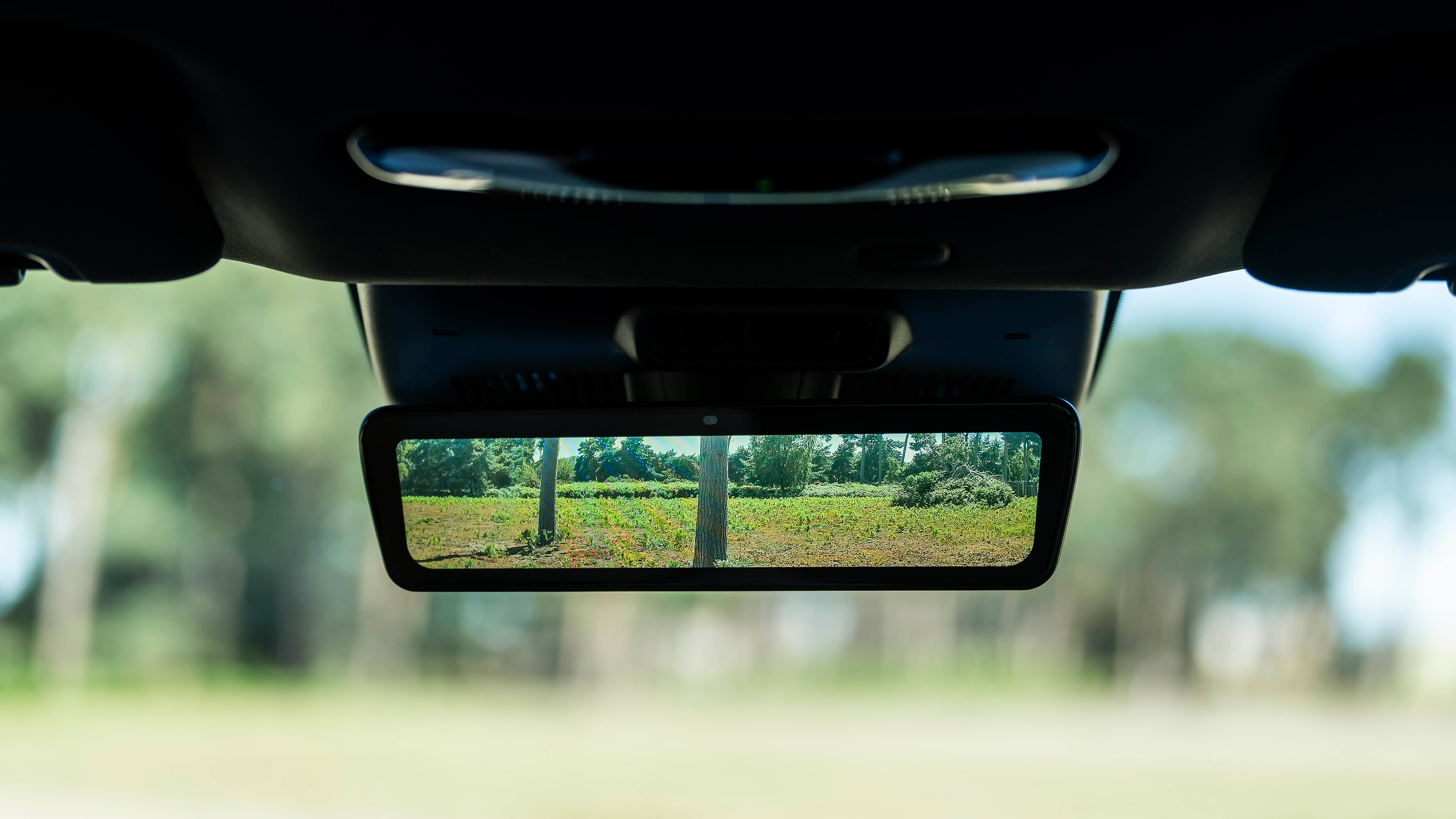 Mazda CX-6e - rear-view camera