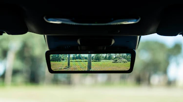 Mazda CX-6e - rear-view camera