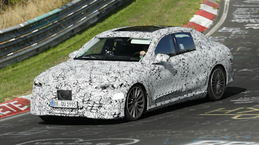 Mercedes E-Class Electric - front cornering