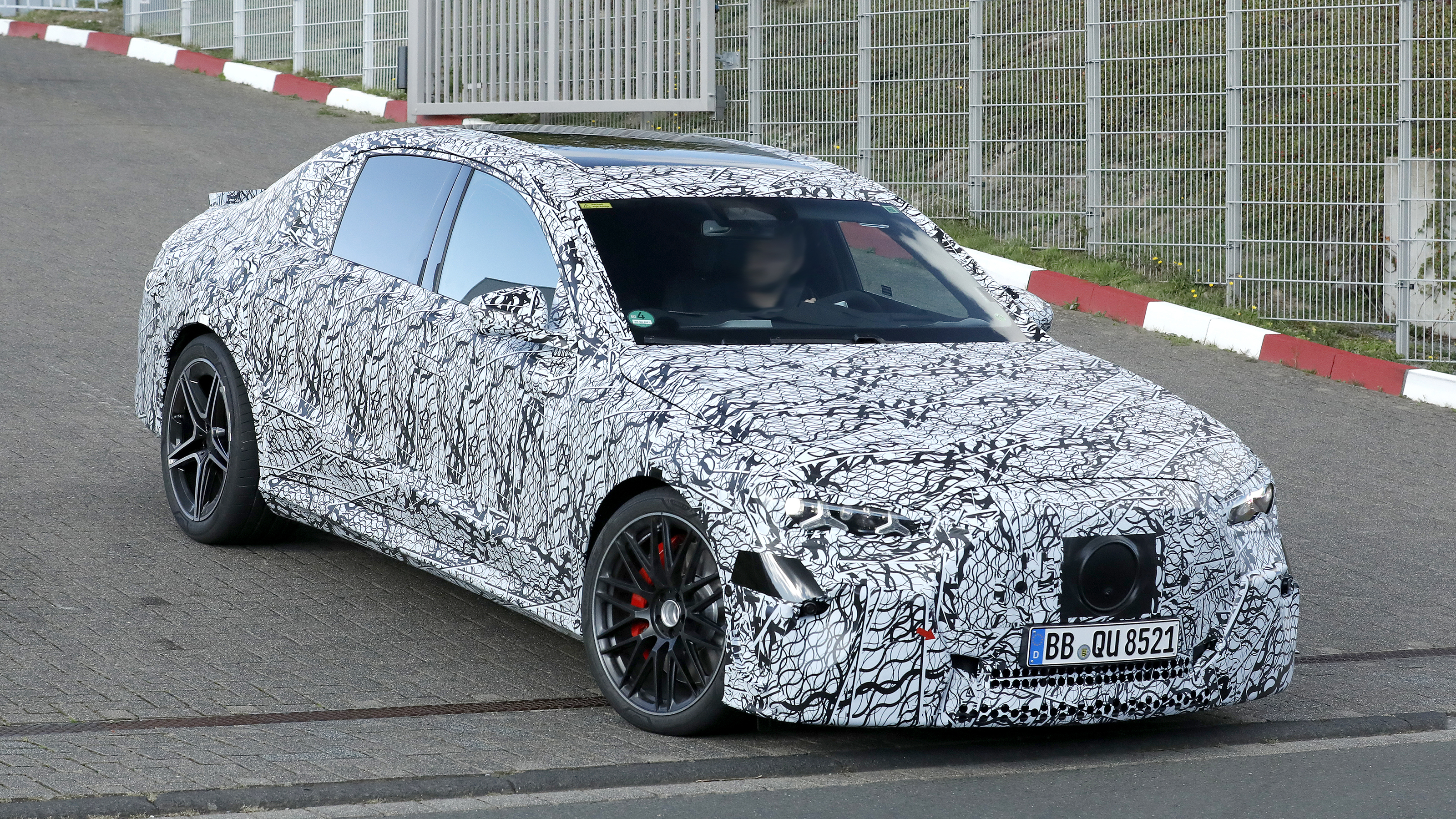 Mercedes-AMG E-Class spy shot - front cornering 