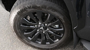 Mitsubishi L200 - wheel