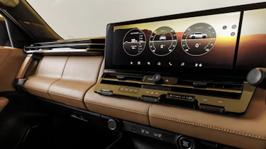 Mitsubishi Shogun - screen