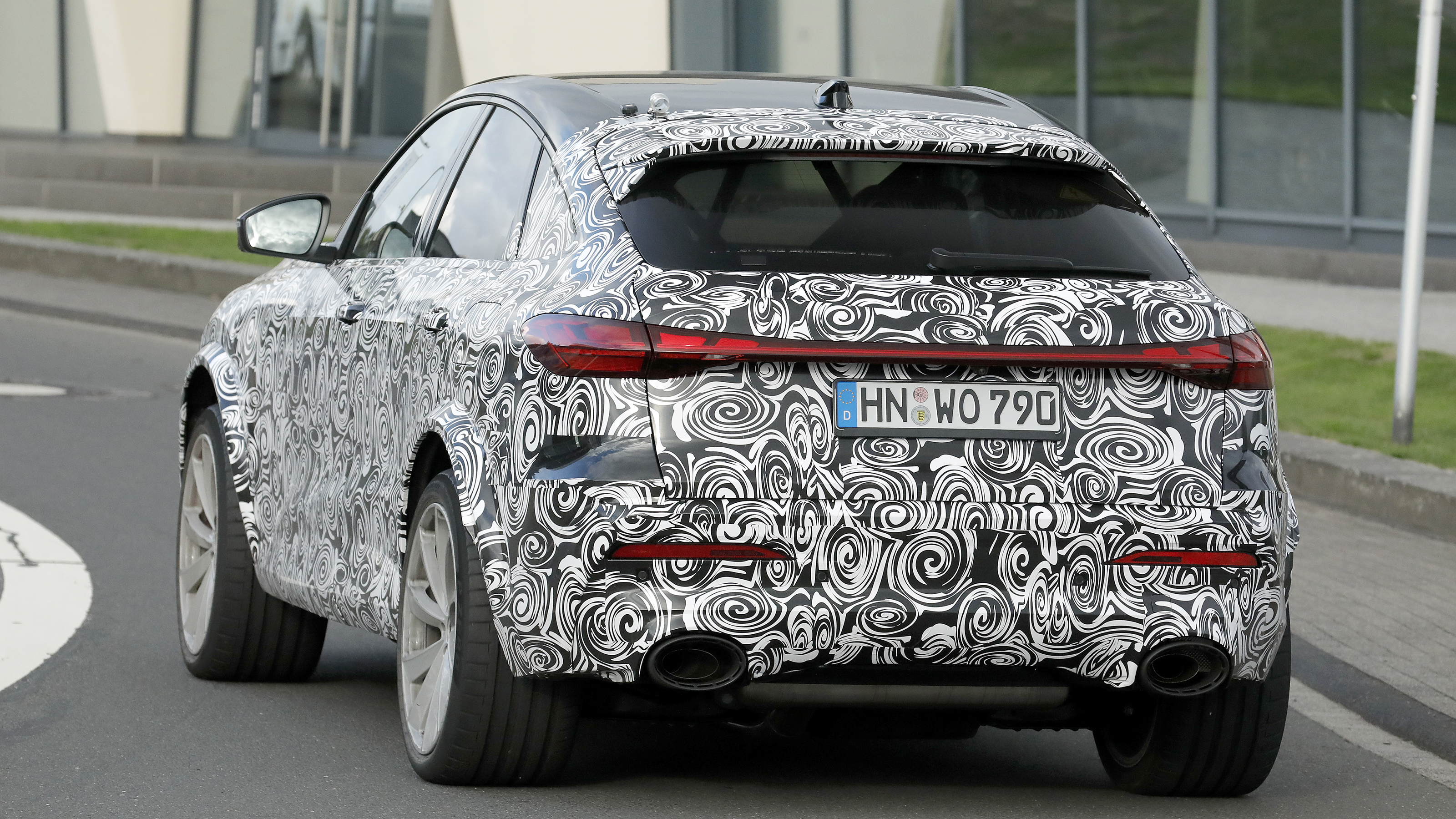 New Audi RS Q5 - rear 