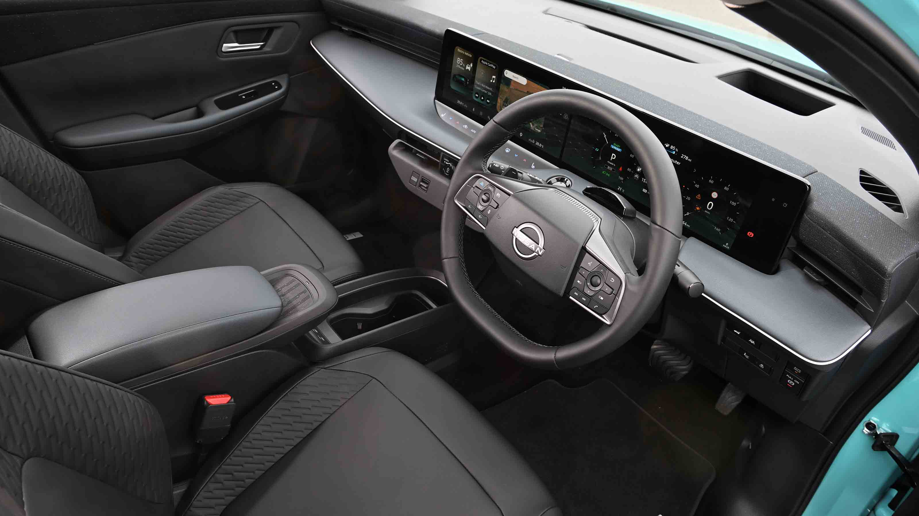 Nissan Leaf - interior