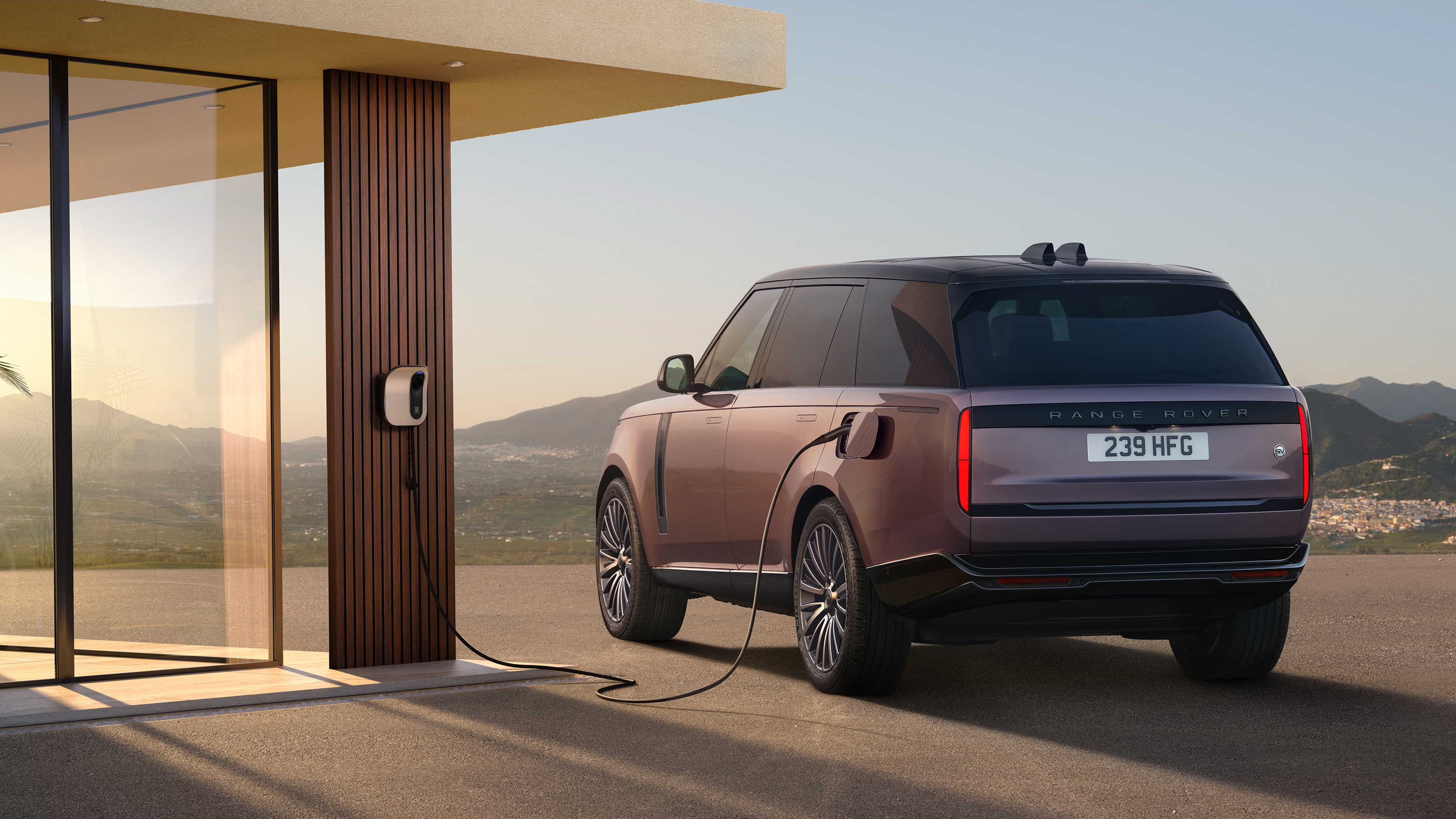 Range Rover Electric charging