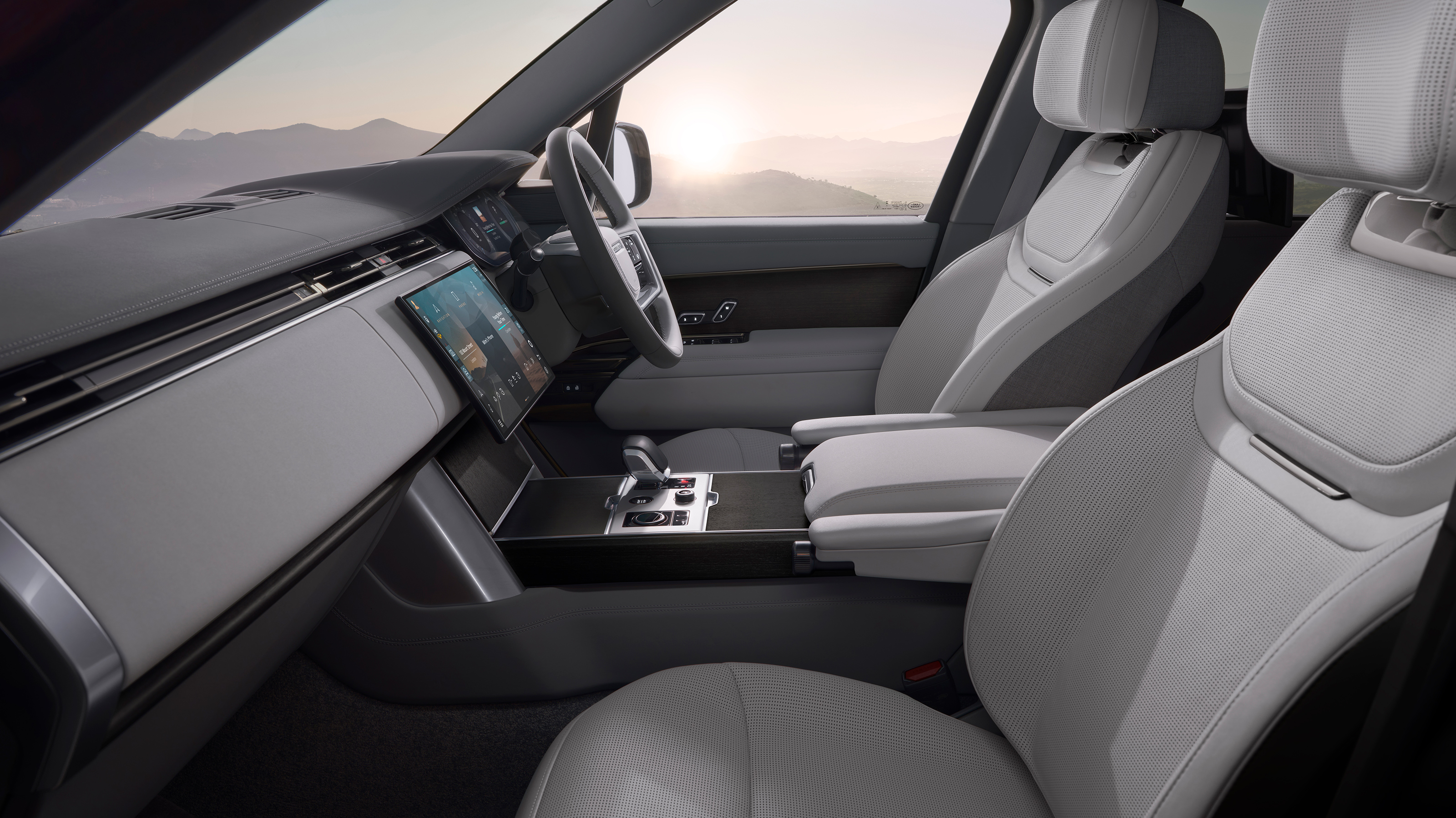 New Range Rover Electric interior