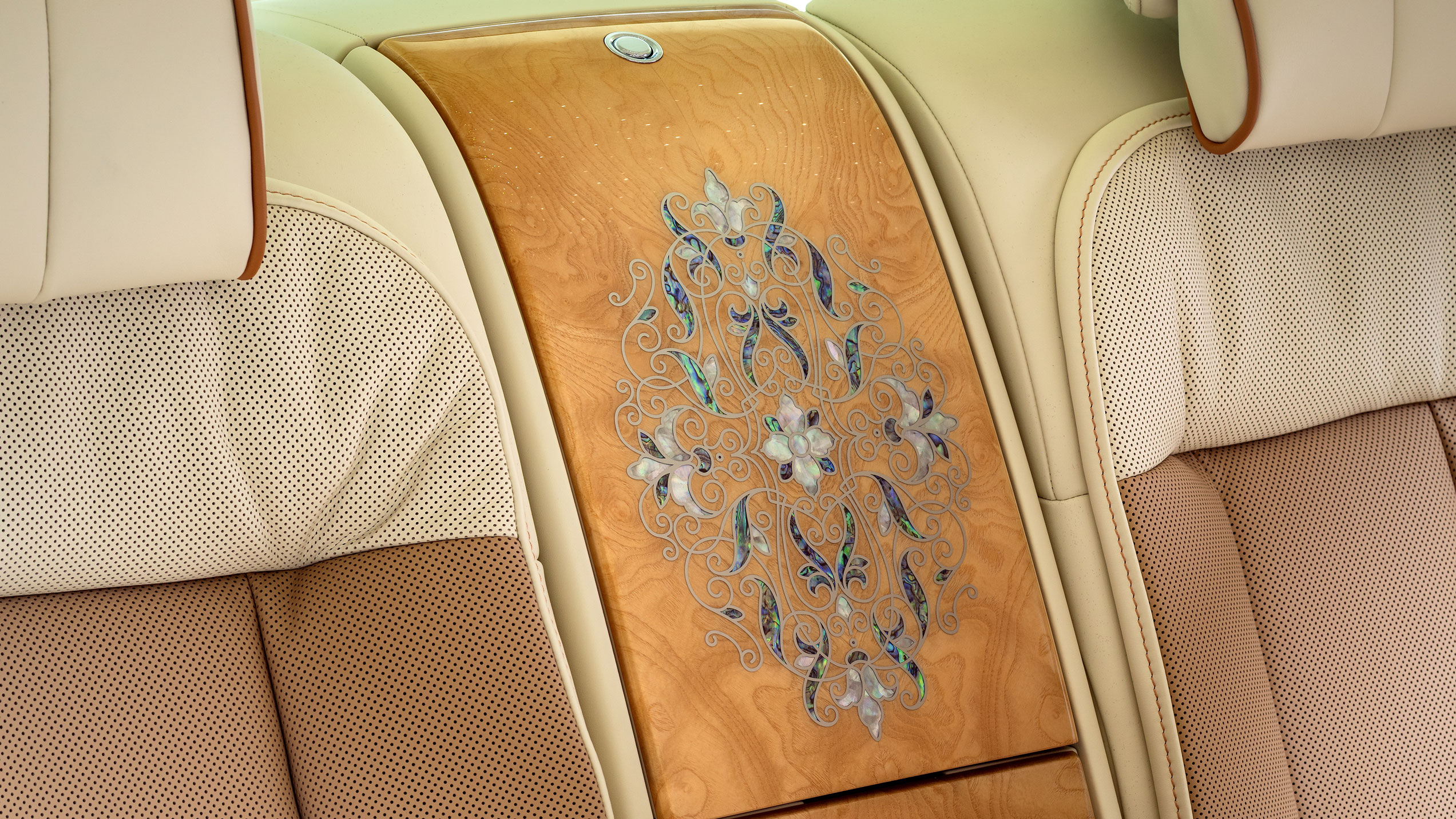 Rolls-Royce Phantom Hummingbird - interior detail