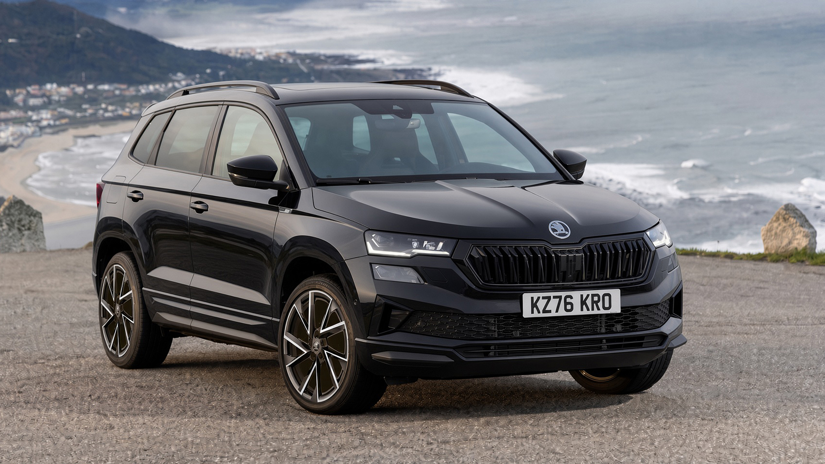 New Skoda Karoq Sportline Black Edition - front static 