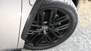 Toyota RAV4 - wheel