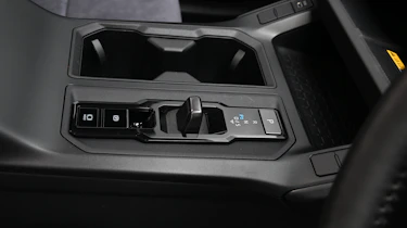 Toyota RAV4 - centre console