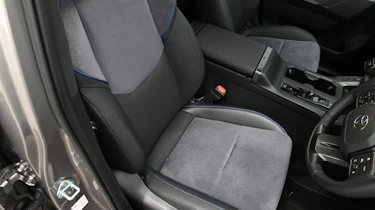 Toyota RAV4 - front seat