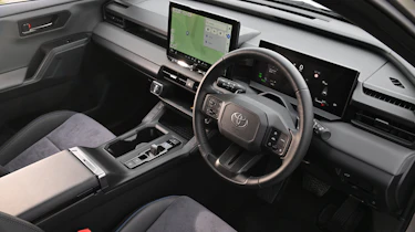 Toyota RAV4 - dashboard
