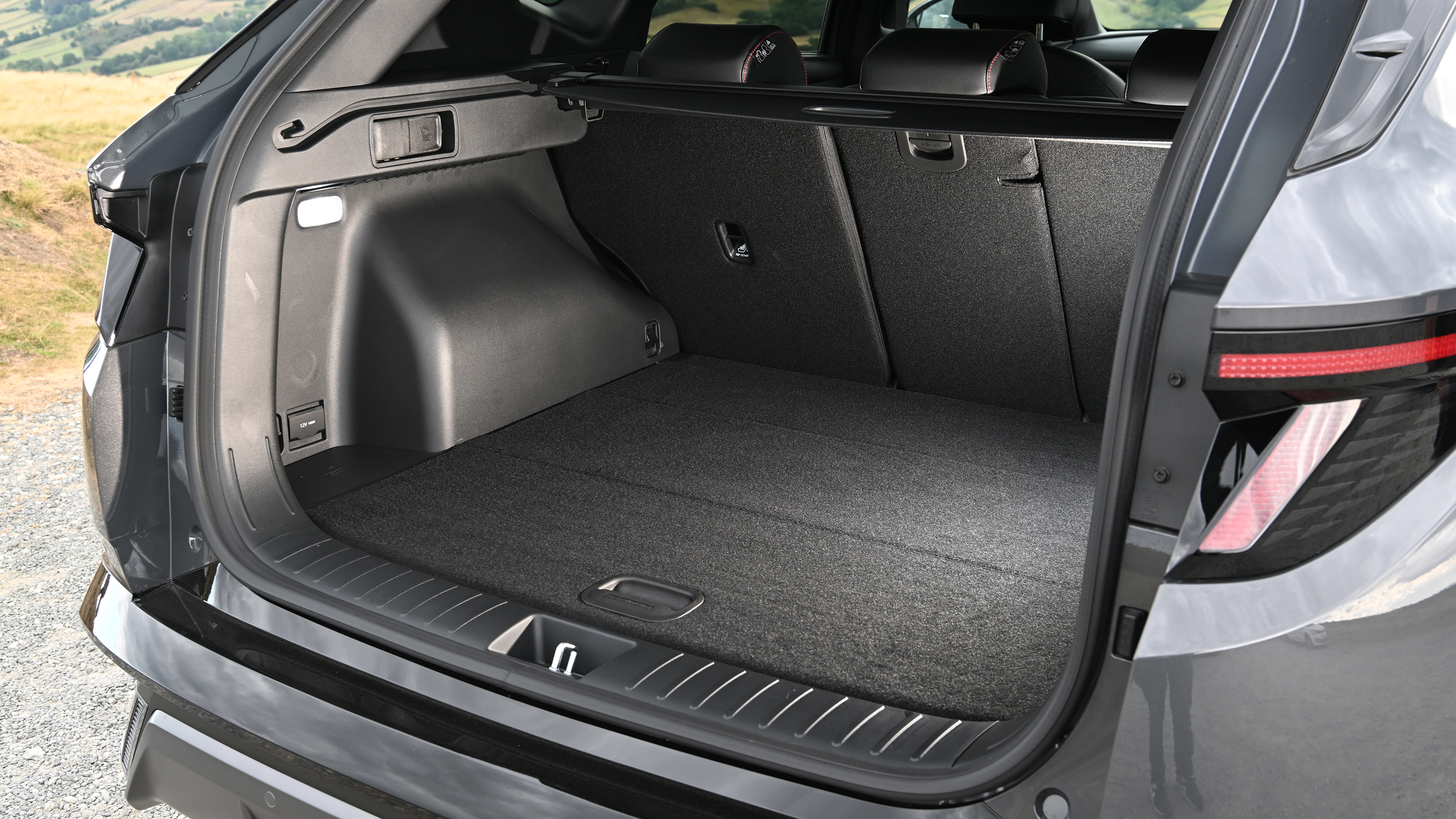Hyundai Tucson - boot