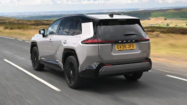 Toyota RAV4 - rear tracking