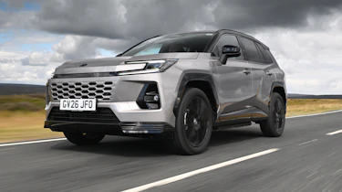 Toyota RAV4 - front tracking