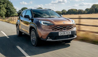Toyota Yaris Cross facelift - front tracking