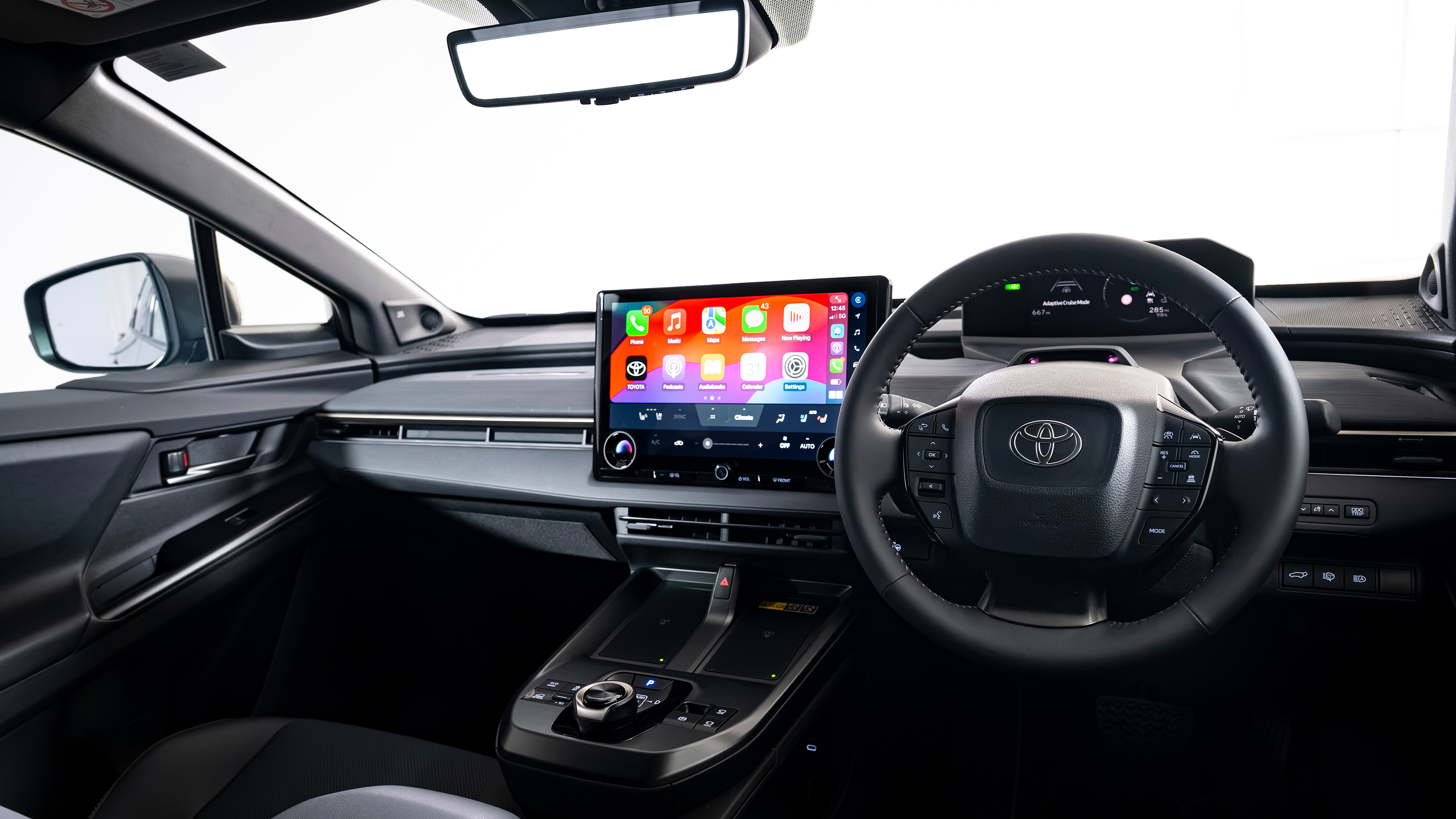 Toyota bZ4X Touring - interior