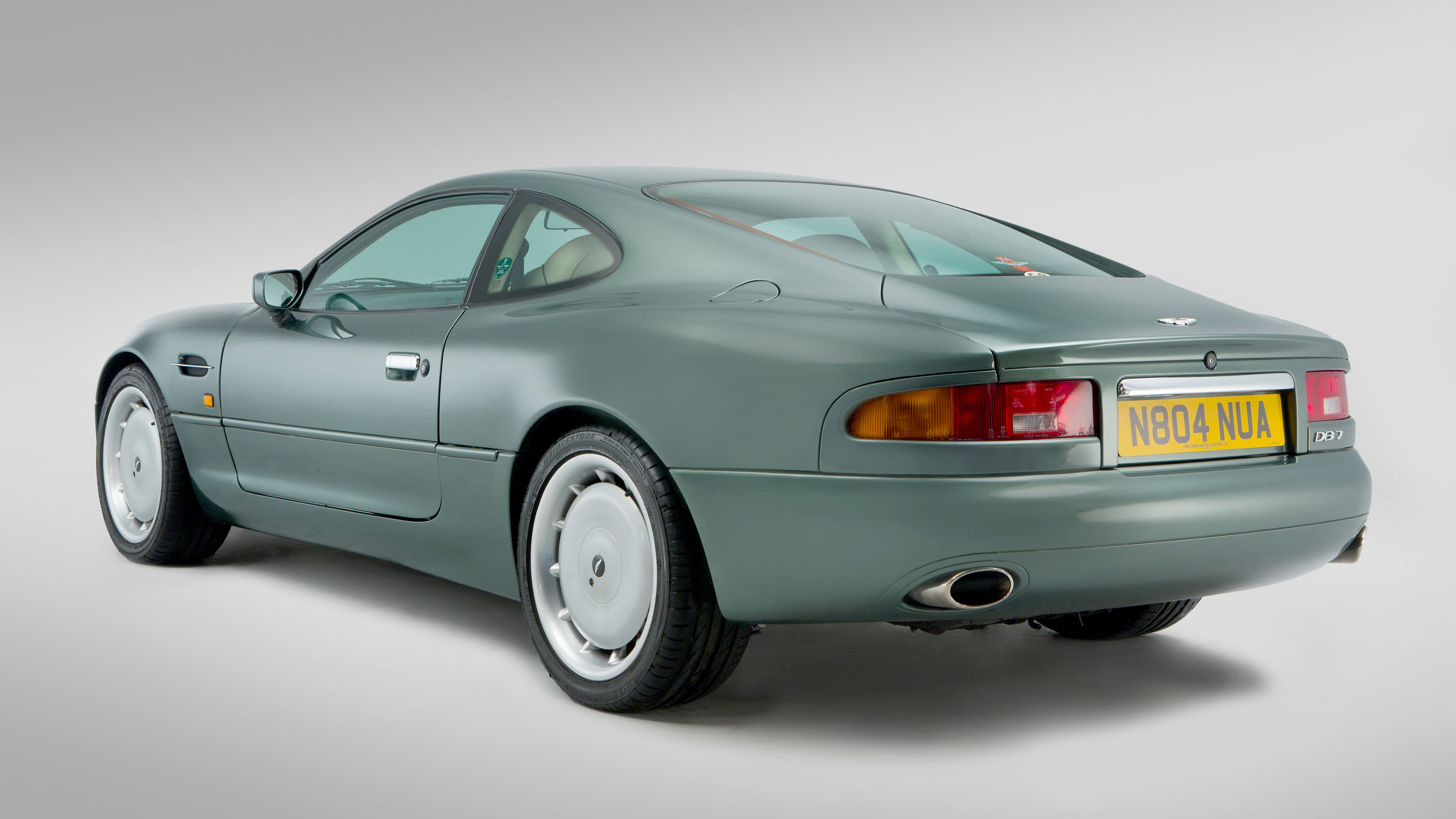 Used Aston Martin DB7 - rear