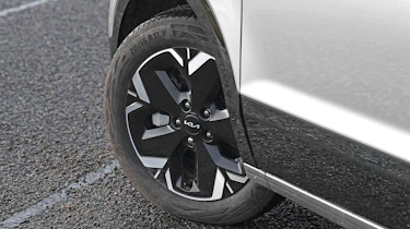 Used Kia Niro Mk2 - wheel