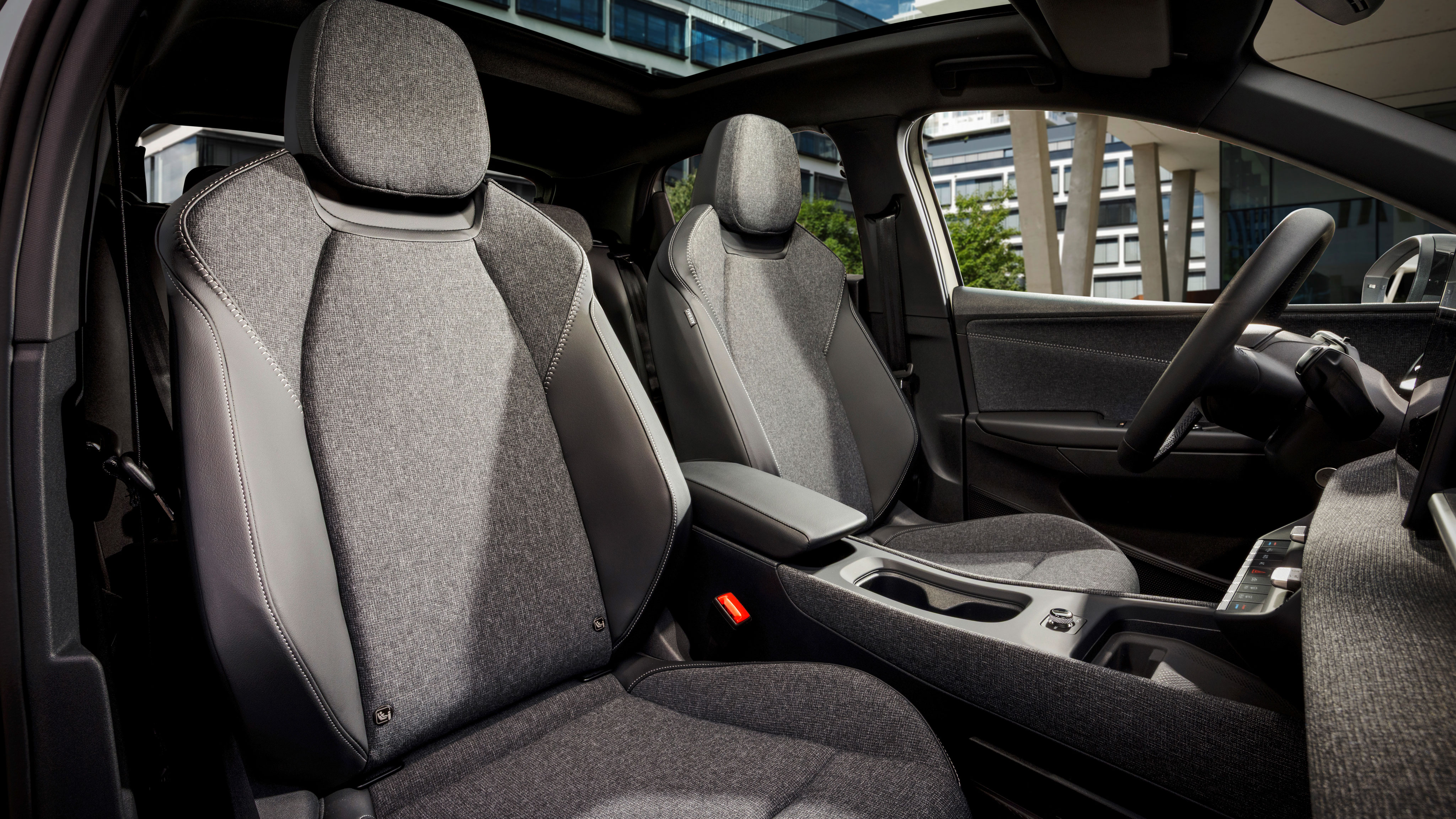 Volkswagen ID. Polo - front seats