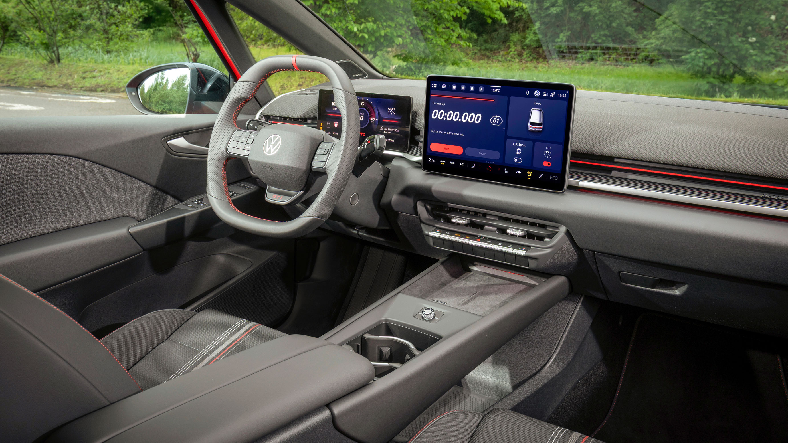 Volkswagen ID.3 GTI - dash