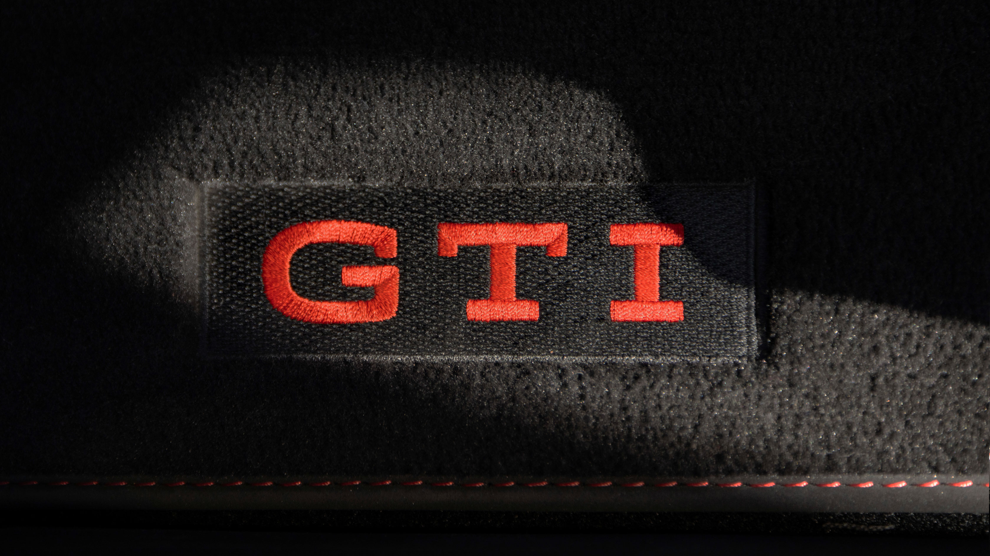 Volkswagen ID.3 GTI - GTI carpet