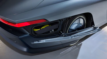 Volkswagen Mission Efficiency - cable storage