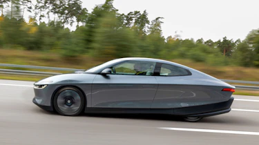 Volkswagen Mission Efficiency - side action