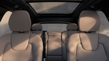 Volvo XC60 facelift 2026 - seats