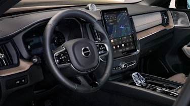 Volvo XC60 facelift 2026 - cabin