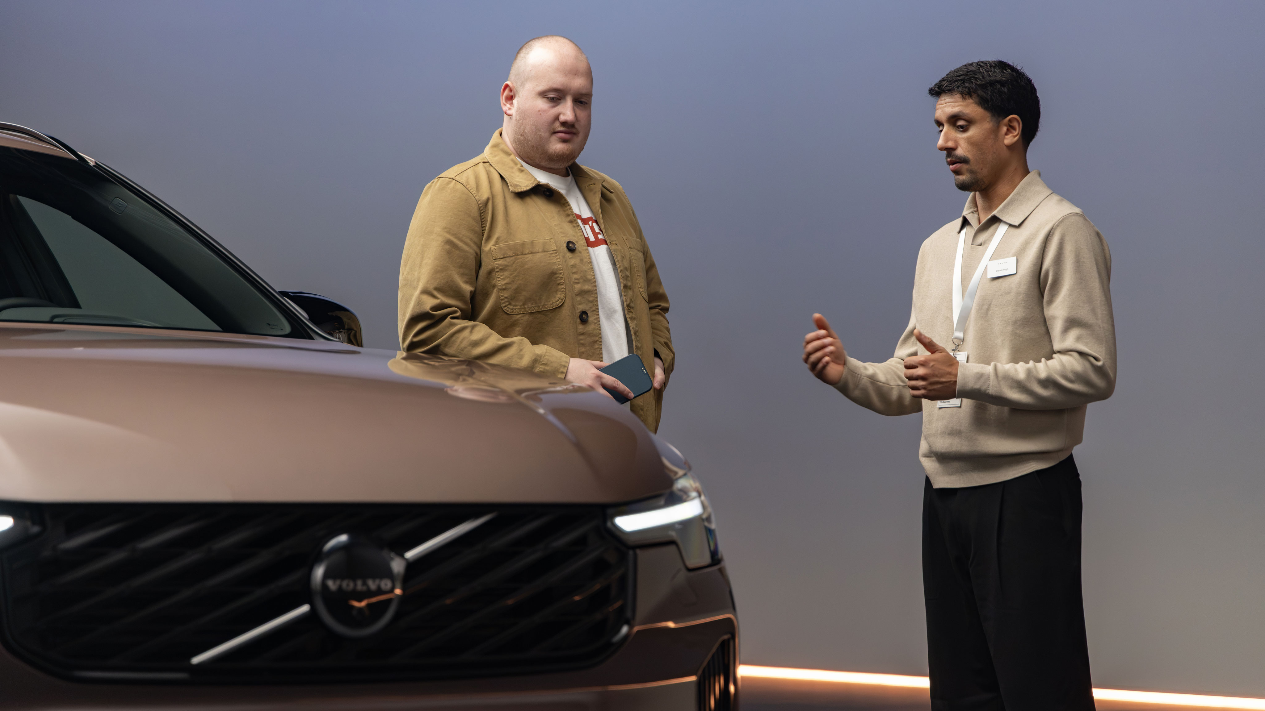 Volvo XC60 facelift 2026 - Ellis Hyde interview