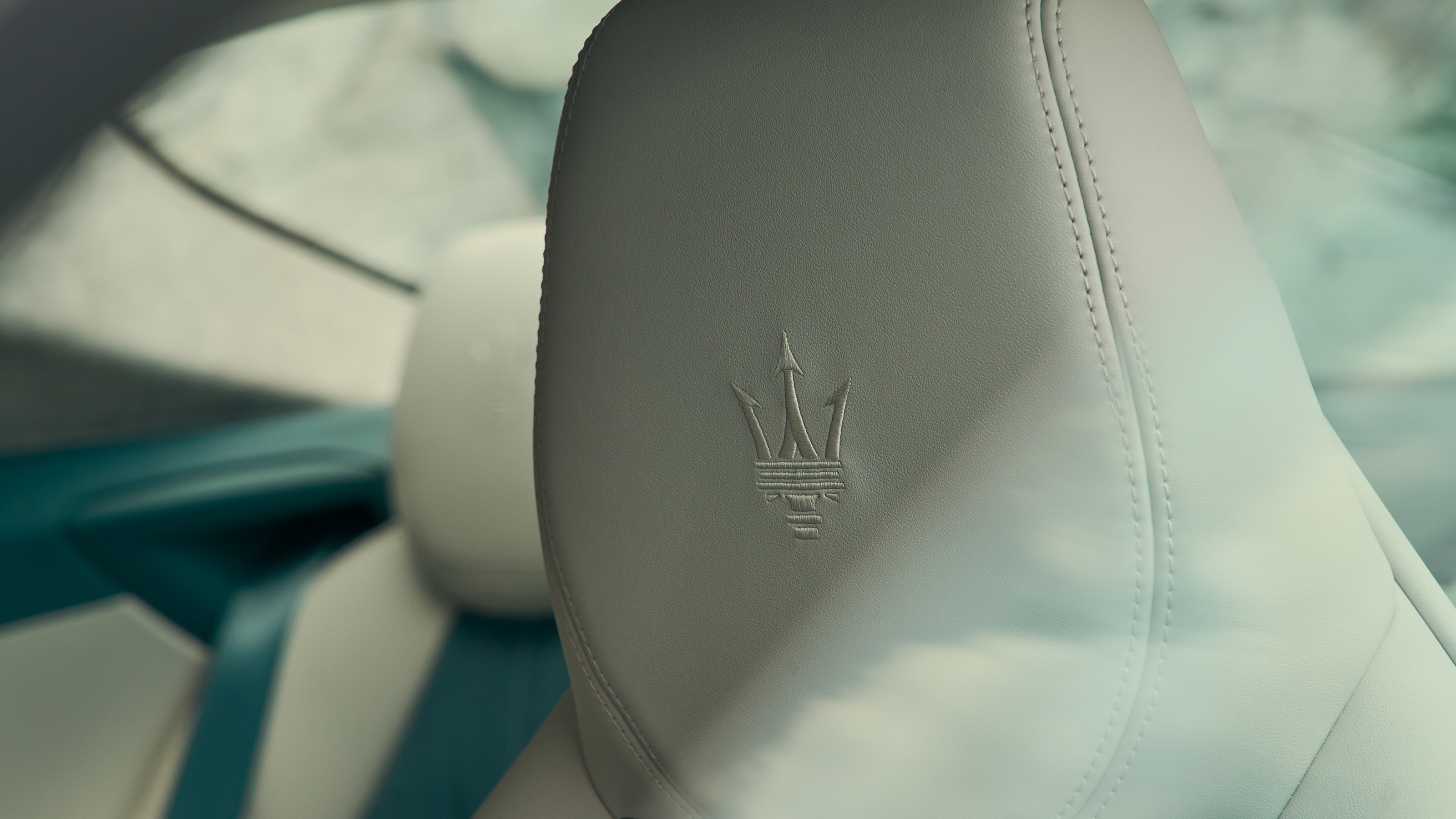 2027 New Maserati GranTurismo Folgore - headrest