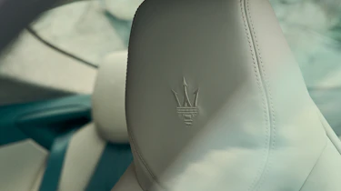2027 New Maserati GranTurismo Folgore - headrest