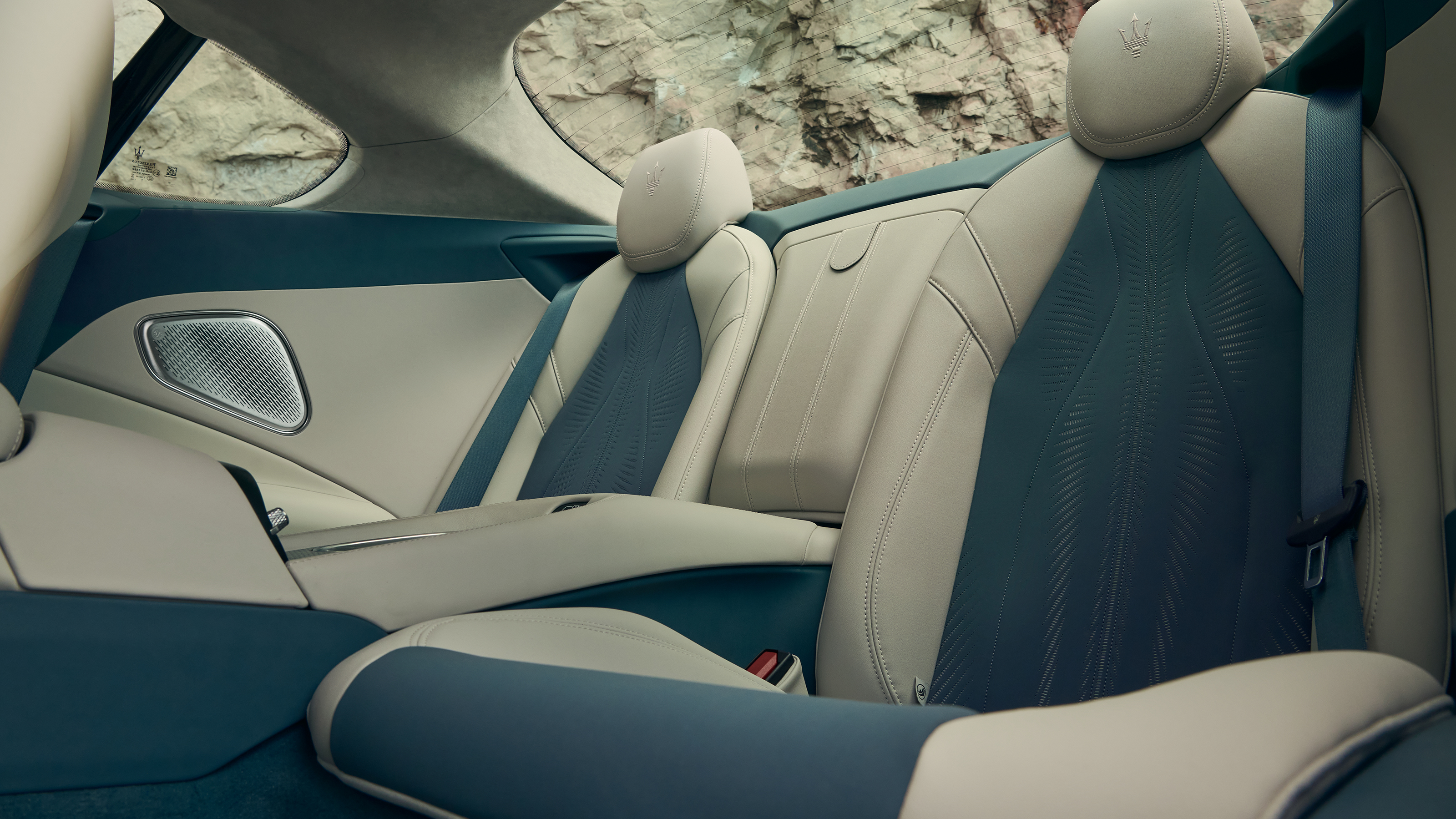 2027 New Maserati GranTurismo Folgore - rear seats