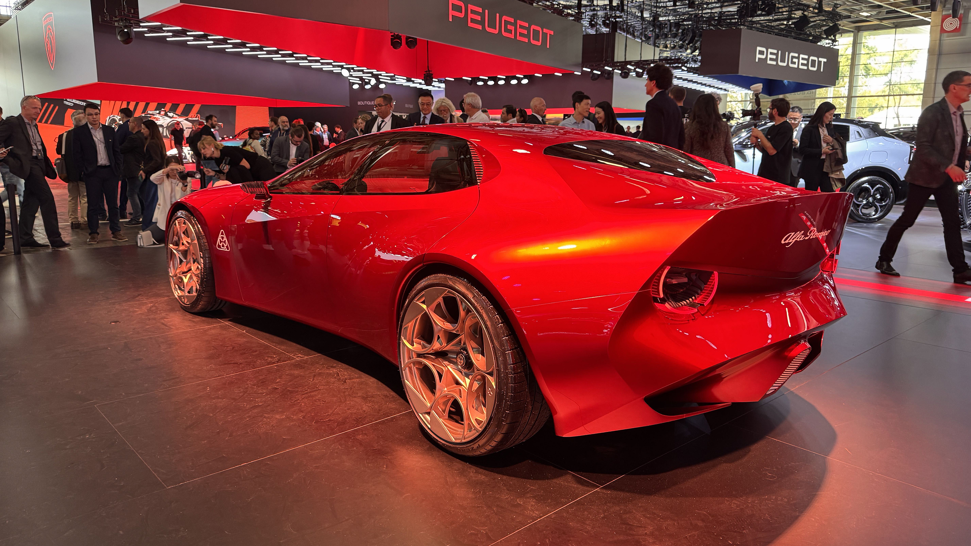 Alfa Romeo  Cuorerosso - Paris Motor Show rear static 