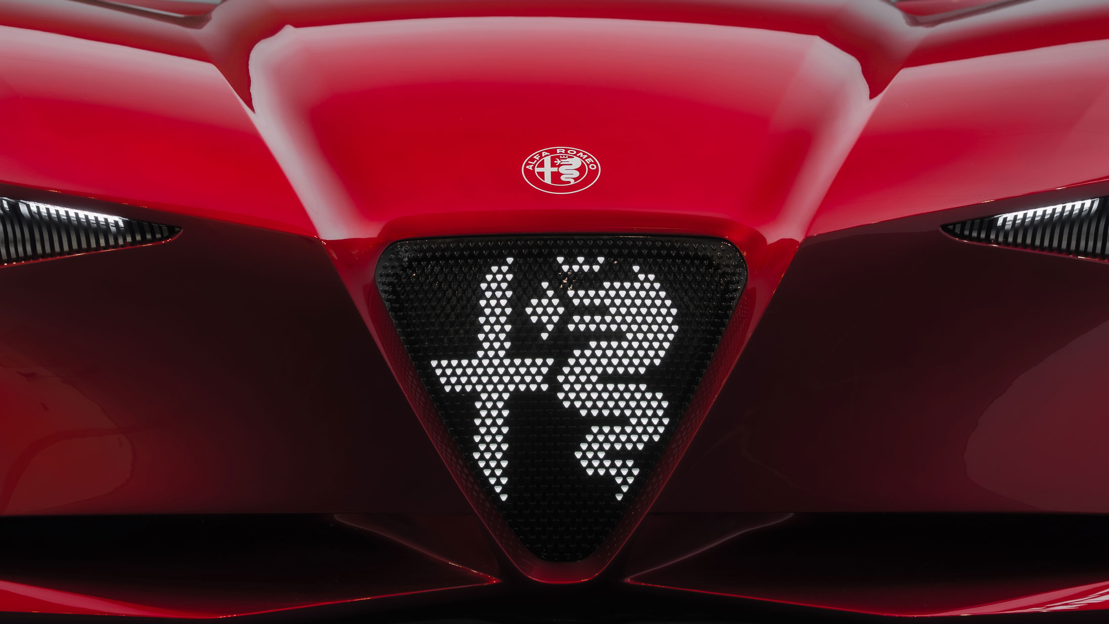 Alfa Romeo Cuorerosso - grille