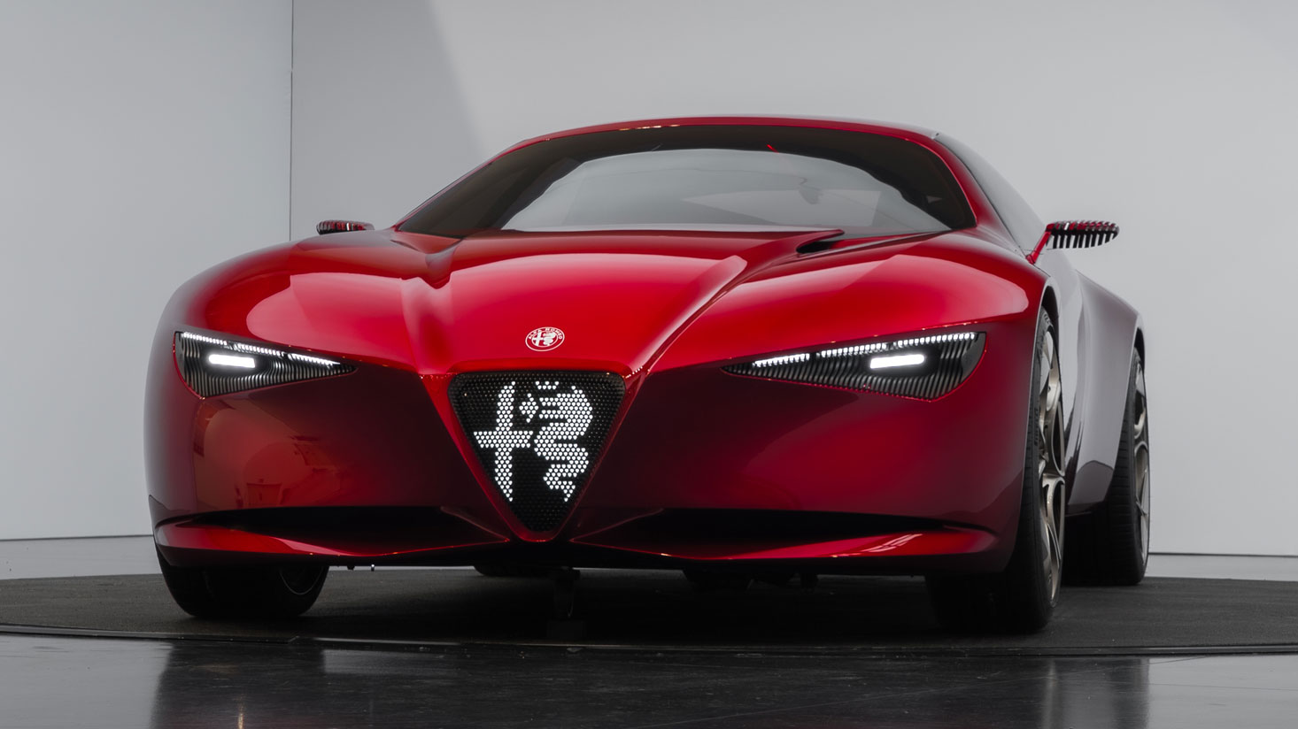 Alfa Romeo Cuorerosso - full front static