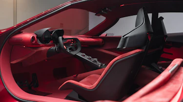 Alfa Romeo Cuorerosso - interior