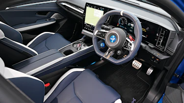 Alpine A390 - dashboard