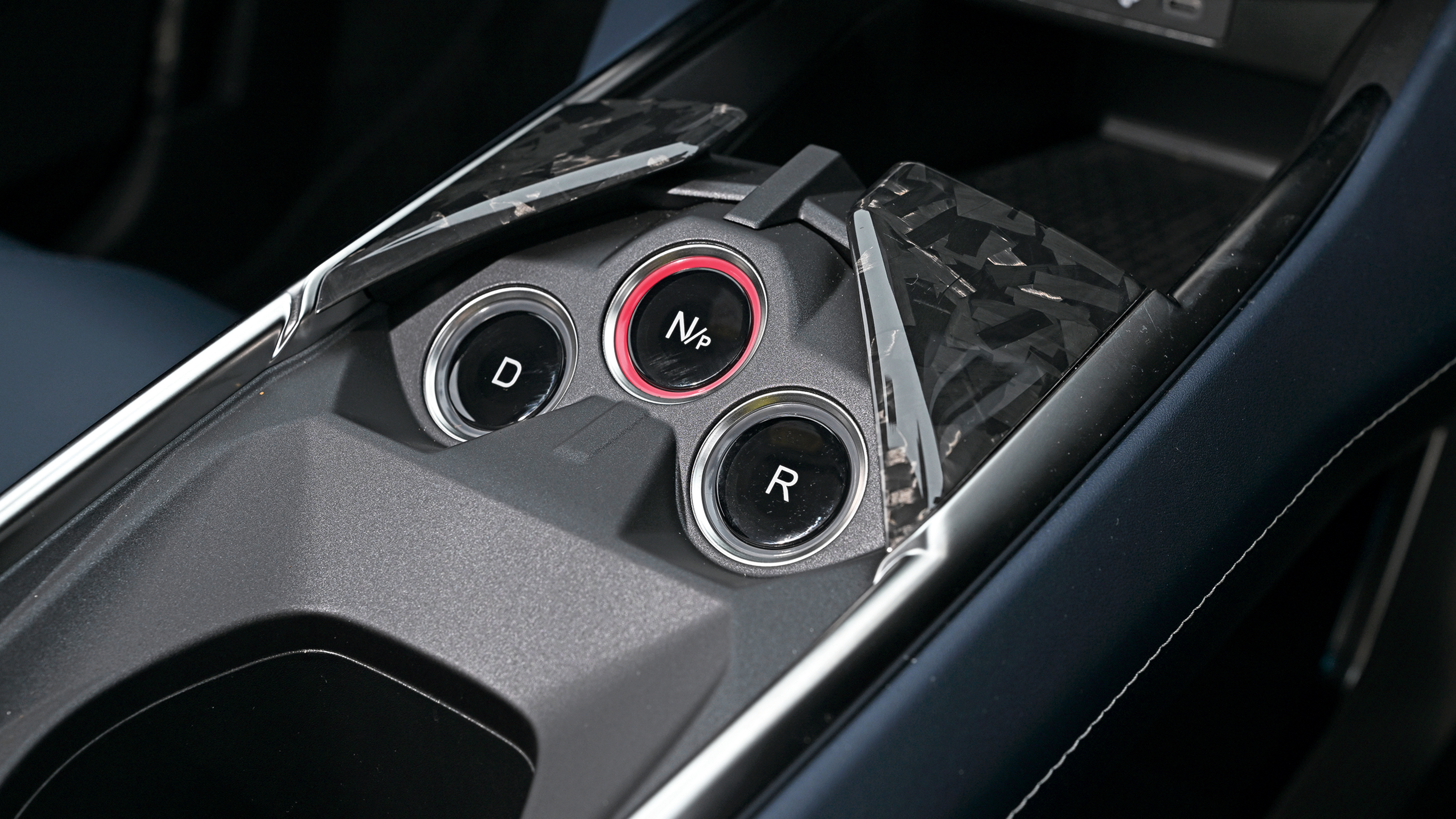Alpine A390 - drive selector