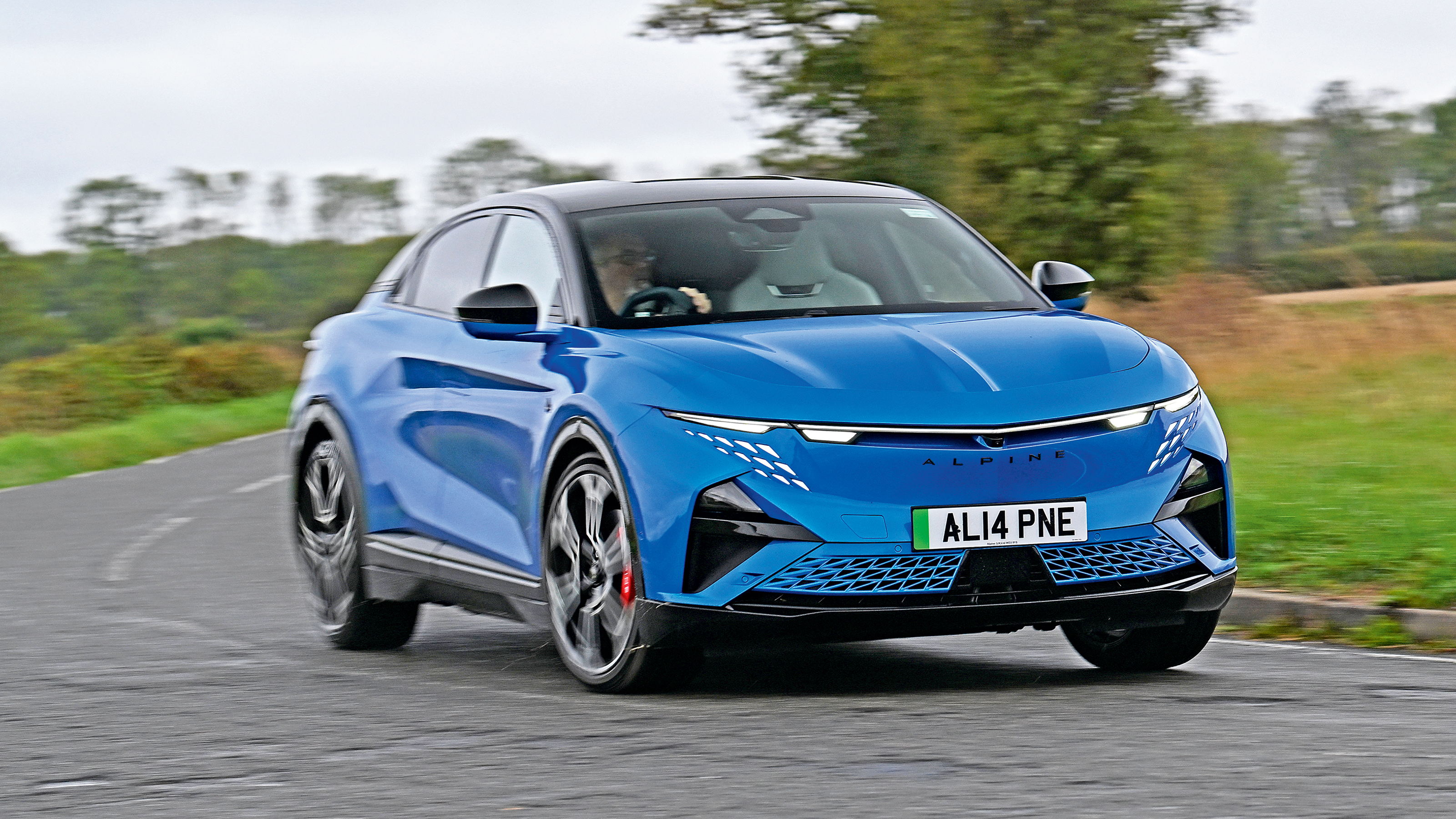 Alpine A390 - front cornering