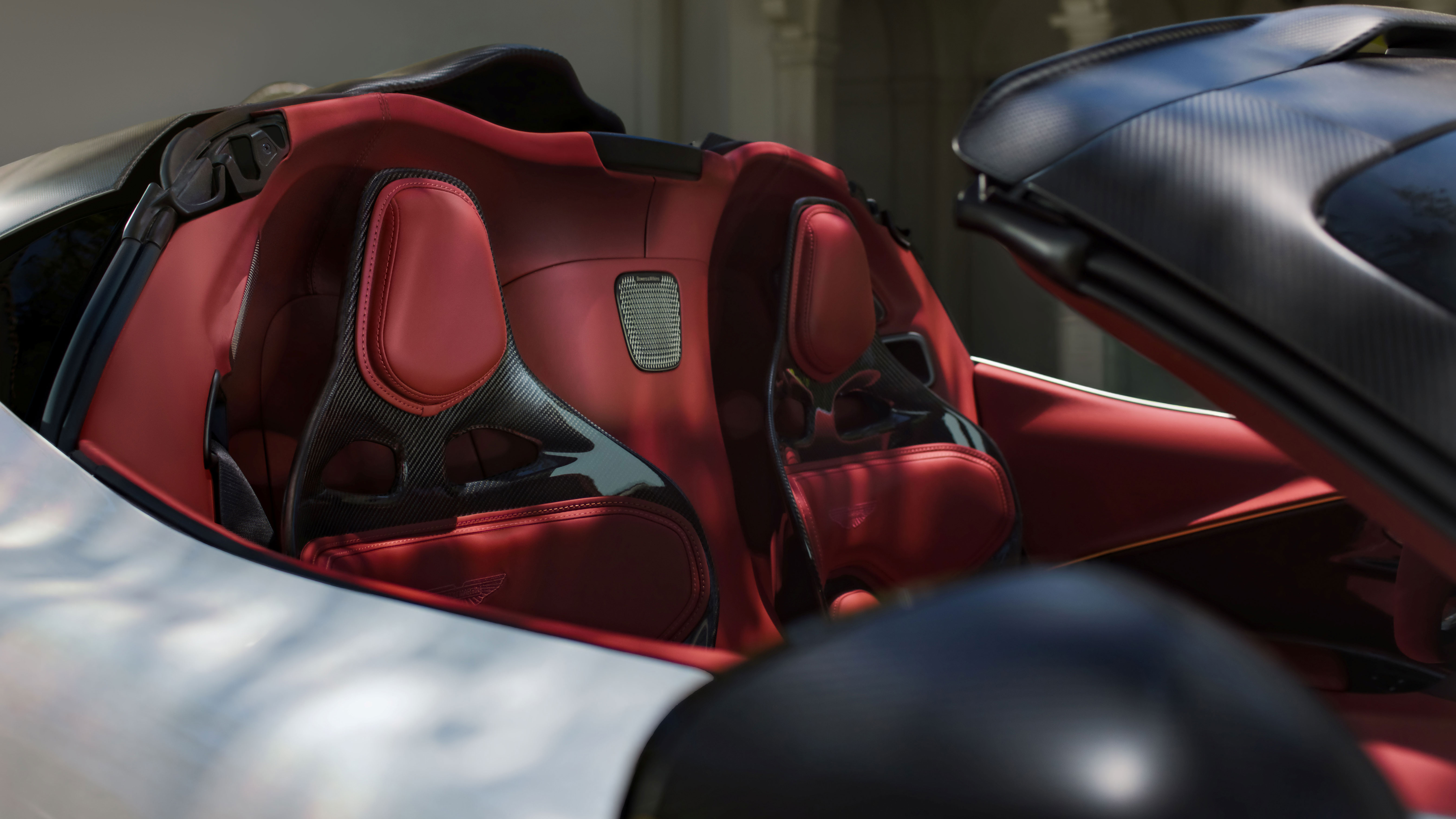 Aston Martin Valhalla Spider - seats