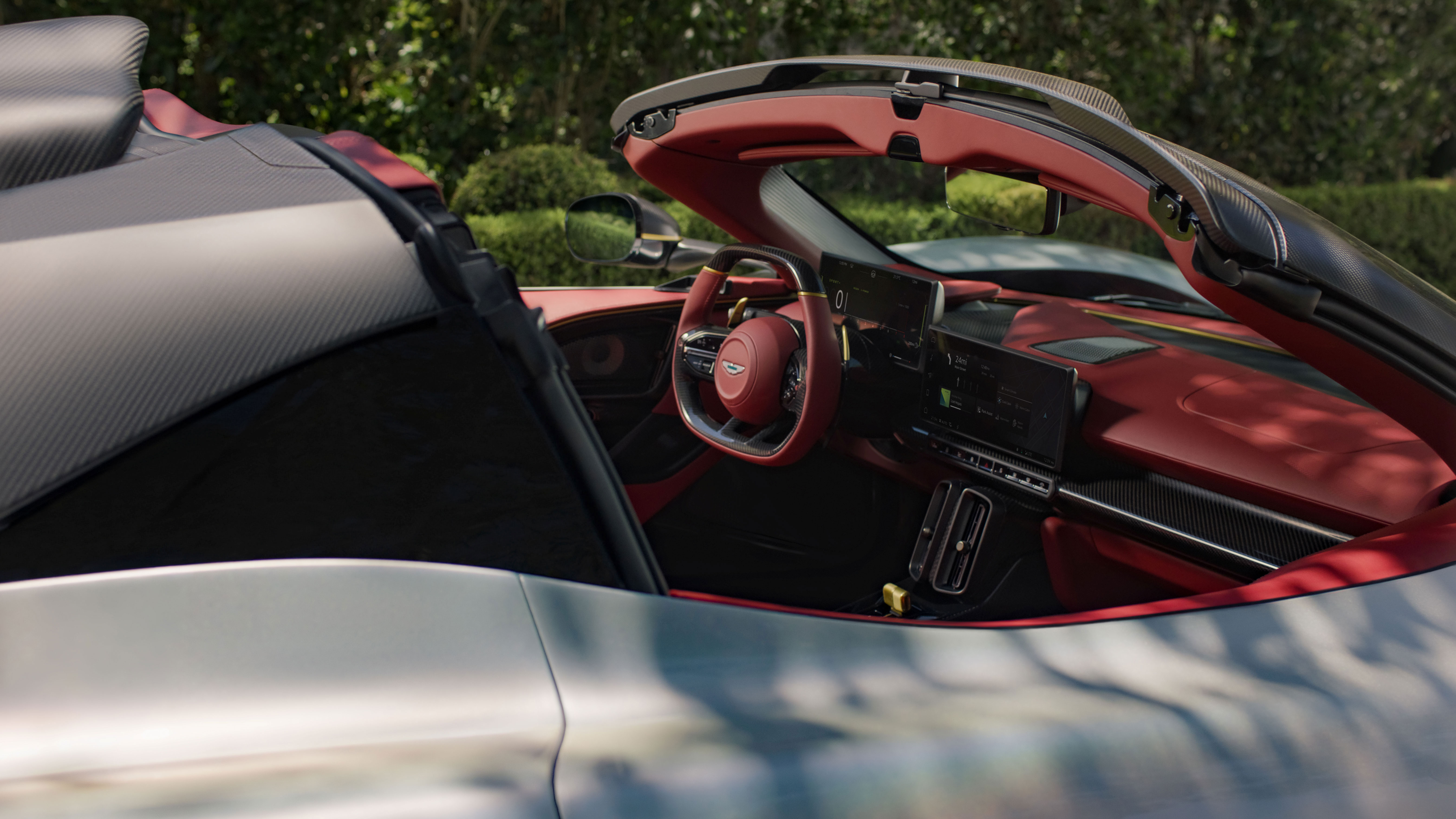Aston Martin Valhalla Spider - interior