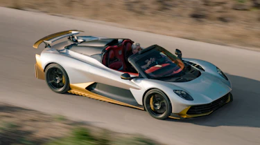 Aston Martin Valhalla Spider - front tracking