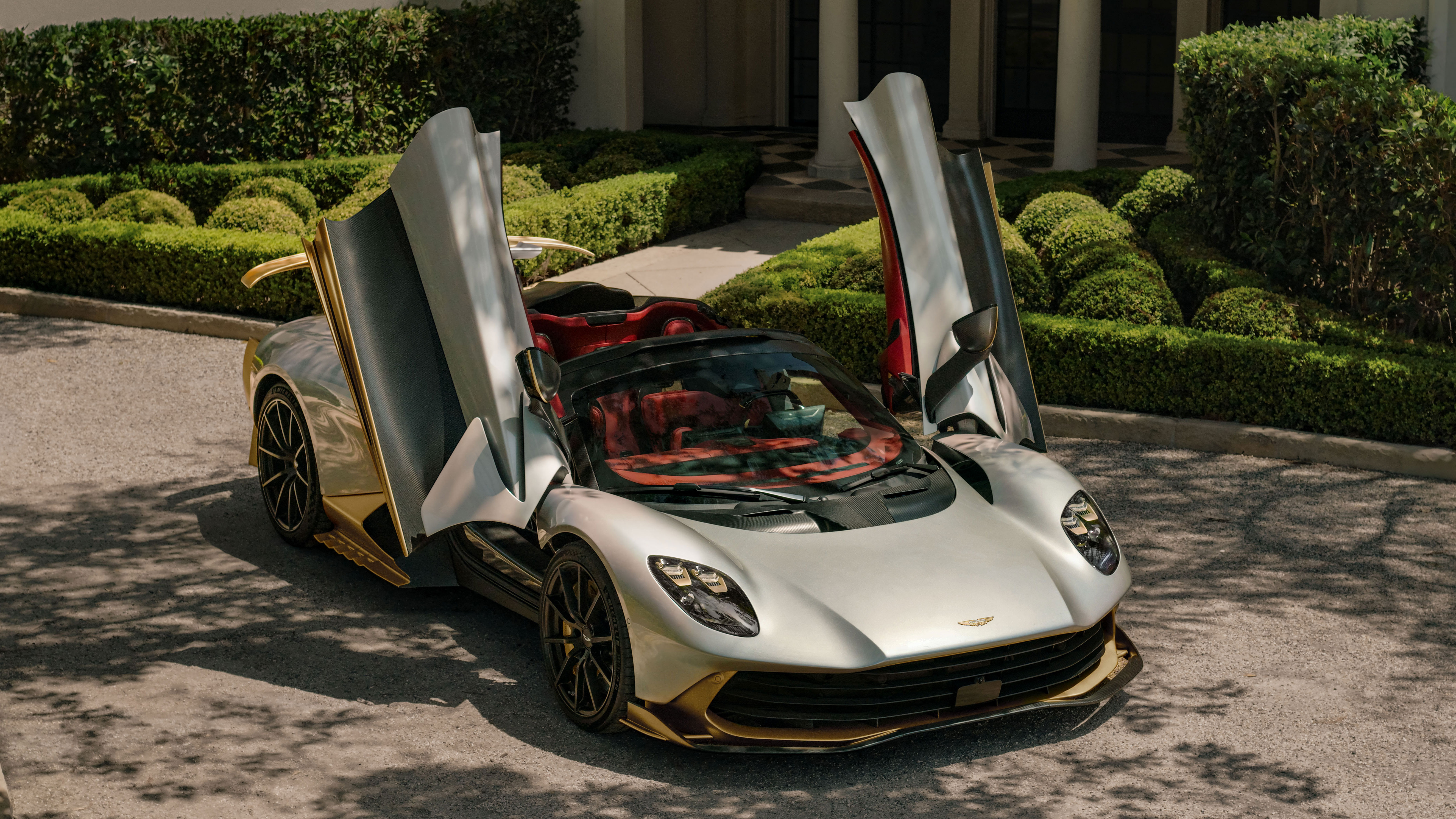 Aston Martin Valhalla Spider - doors open