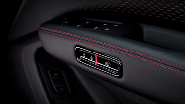 Audi Q7 - door switch